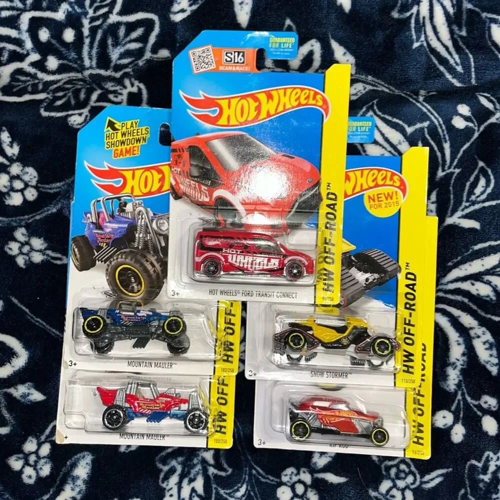 NIB! Hot Wheels HW OFF ROAD 5pc Bundle